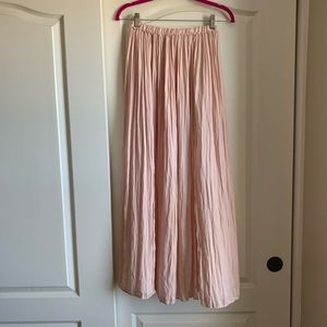 Pink maxi skirt with slits